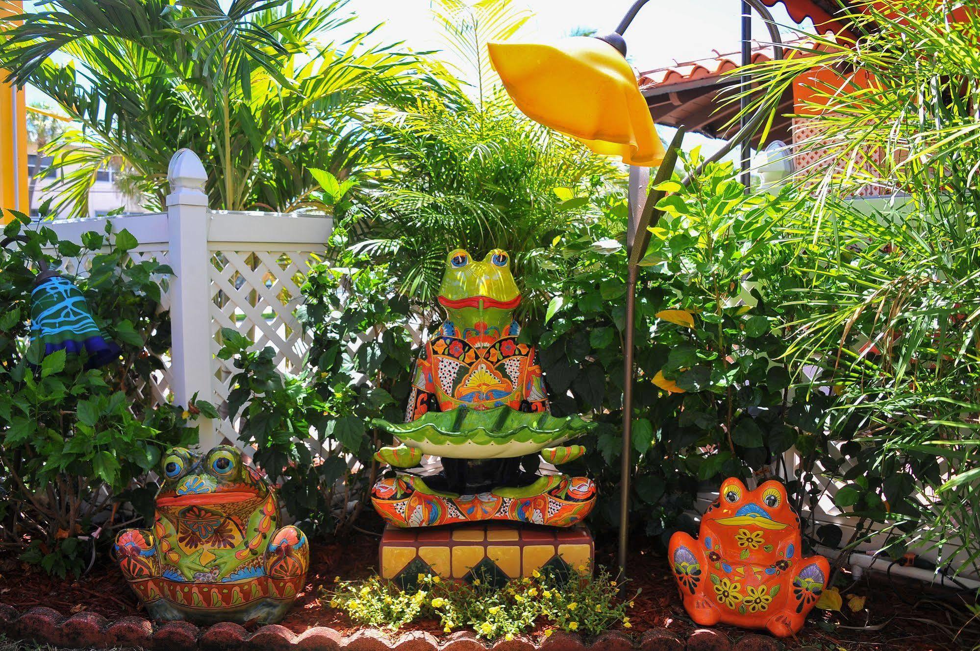 Blue Seas Courtyard Hotel Lauderdale-by-the-Sea Bagian luar foto